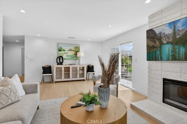 3106 E Trenton, Orange, CA 92867