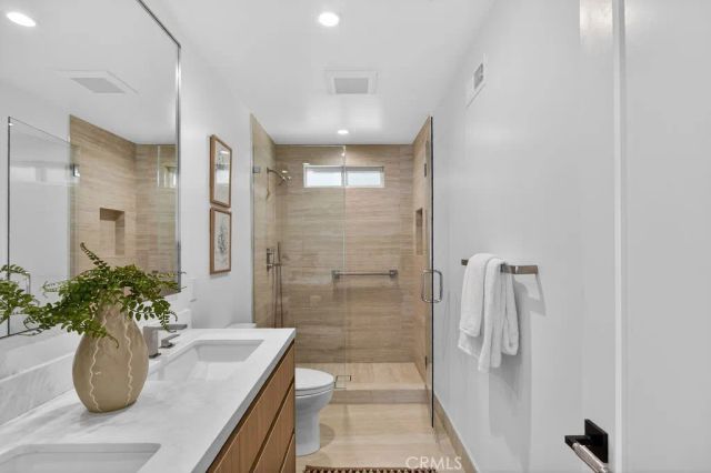 3106 E Trenton, Orange, CA 92867