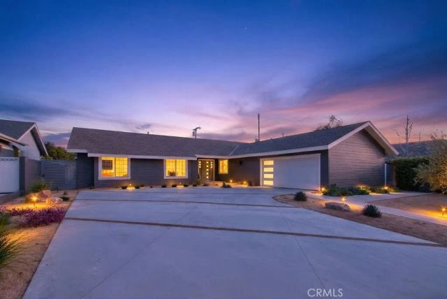 3106 E Trenton, Orange, CA 92867