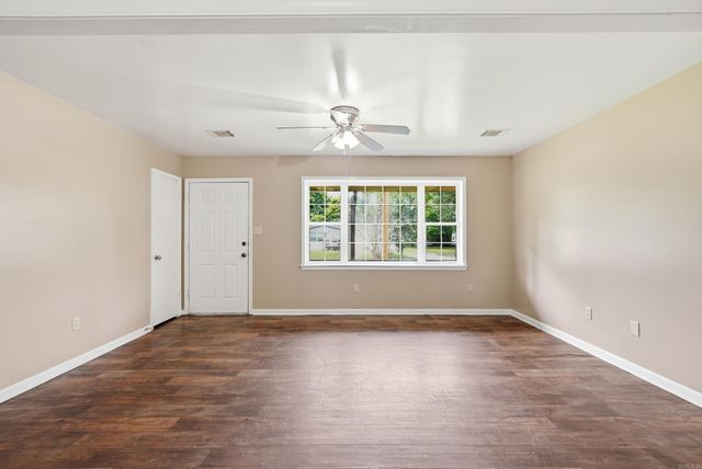 1105 Boardman St, Judsonia, AR 72081
