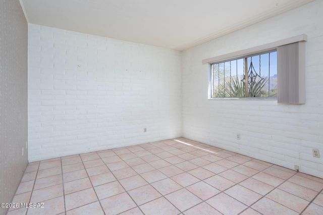5070 E Calle Chueca, Tucson, AZ 85718