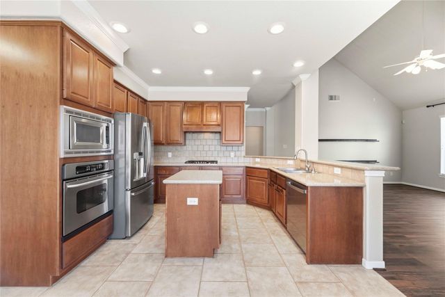 21114 Rebecca Hill Court, Richmond, TX 77406