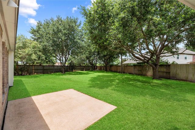 21114 Rebecca Hill Court, Richmond, TX 77406