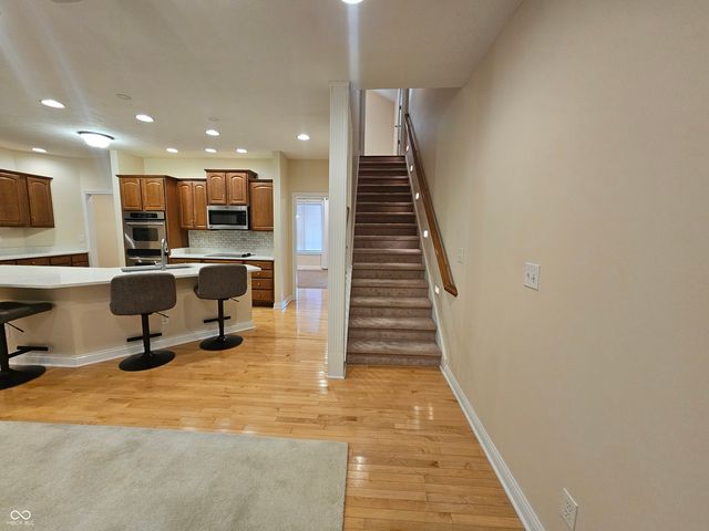 2845 Bloomsbury N, Greenwood, IN 46143