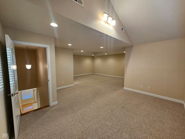 2845 Bloomsbury N, Greenwood, IN 46143