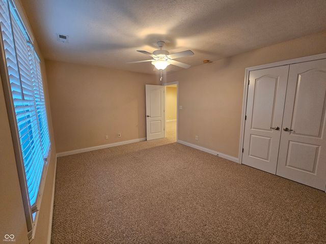 2845 Bloomsbury N, Greenwood, IN 46143