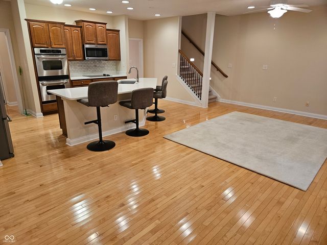 2845 Bloomsbury N, Greenwood, IN 46143