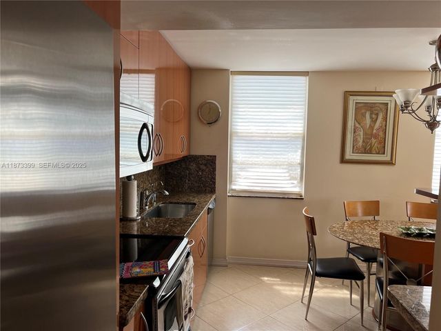 251 174th Street 1905, Sunny Isles Beach, FL 33160