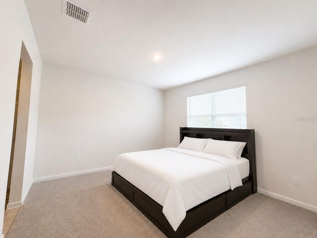 236 HILLCREST DRIVE, Dundee, FL 33838