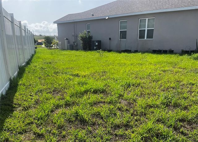 236 HILLCREST DRIVE, Dundee, FL 33838