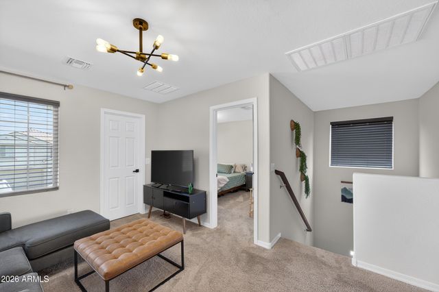 32347 N VERNAL Lane, San Tan Valley, AZ 85144