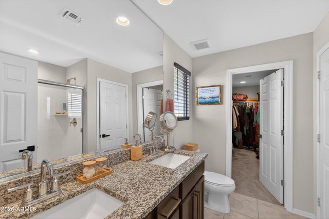 32347 N VERNAL Lane, San Tan Valley, AZ 85144