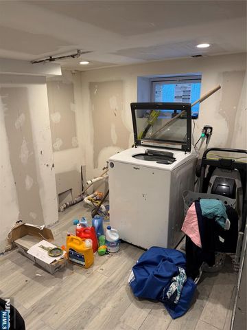 46 Lenox Avenue, Irvington, NJ 07111