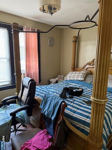 46 Lenox Avenue, Irvington, NJ 07111