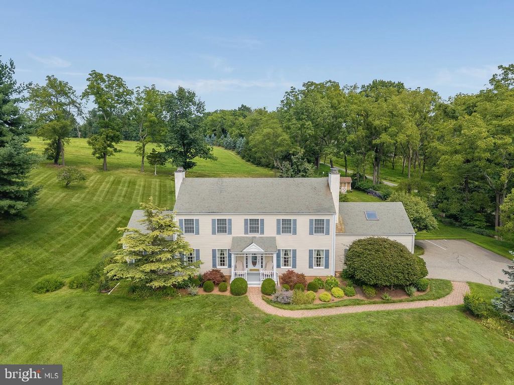 219 SANDY RIDGE MT AIRY RD, STOCKTON, NJ 08559 — photo 2