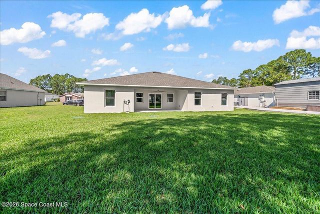 449 Wells Avenue SW, Palm Bay, FL 32908