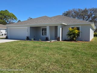 449 Wells Avenue SW, Palm Bay, FL 32908