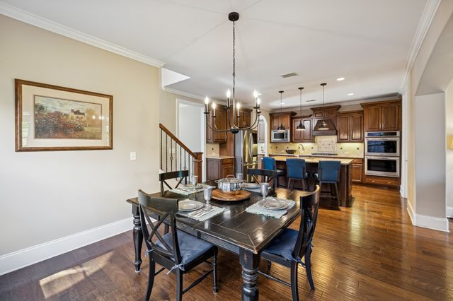 1303 Reynard Dr, Gallatin, TN 37066