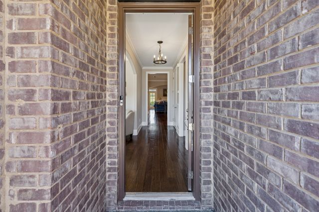 1303 Reynard Dr, Gallatin, TN 37066