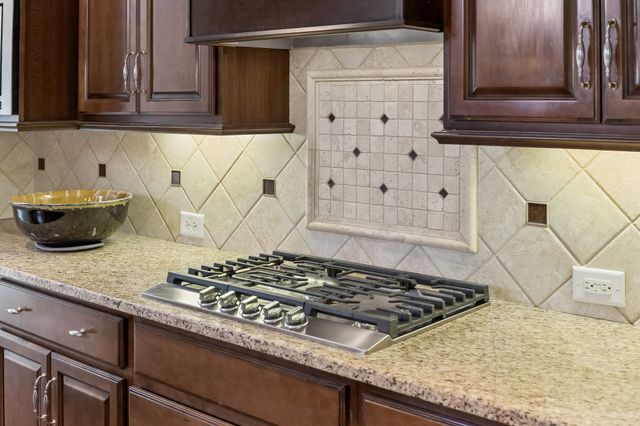 1303 Reynard Dr, Gallatin, TN 37066