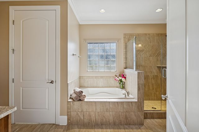 1303 Reynard Dr, Gallatin, TN 37066