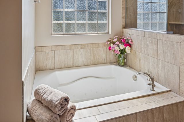 1303 Reynard Dr, Gallatin, TN 37066