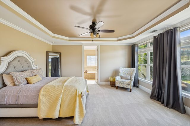 1303 Reynard Dr, Gallatin, TN 37066