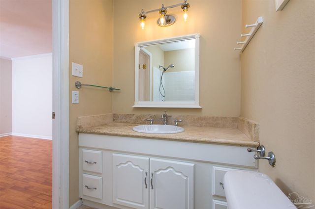 316 Dolphin St, Gulf Breeze, FL 32561