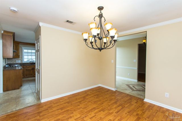 316 Dolphin St, Gulf Breeze, FL 32561