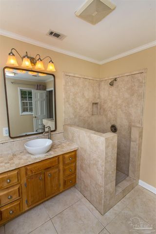 316 Dolphin St, Gulf Breeze, FL 32561