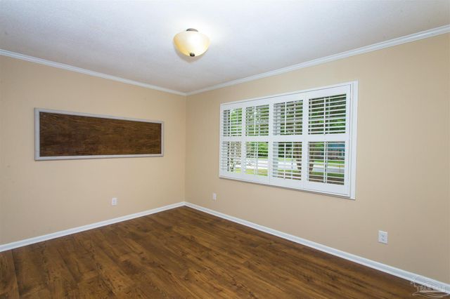 316 Dolphin St, Gulf Breeze, FL 32561