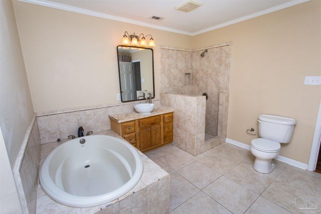 316 Dolphin St, Gulf Breeze, FL 32561