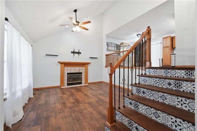 403 Woodland Avenue, Smithville, MO 64089