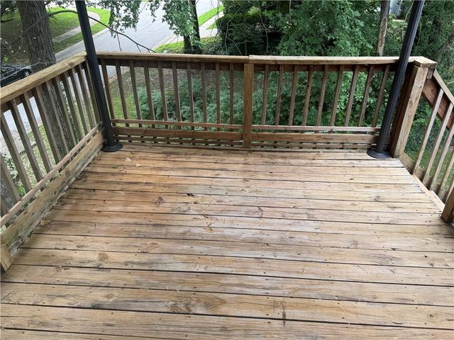 403 Woodland Avenue, Smithville, MO 64089
