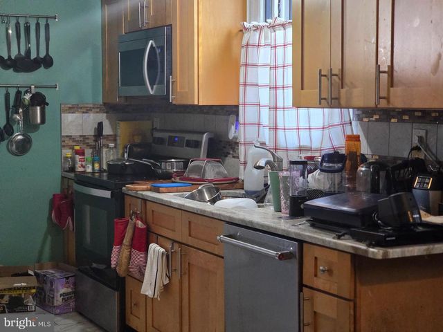 1319-21 W CHAMPLOST ST, Philadelphia, PA 19141
