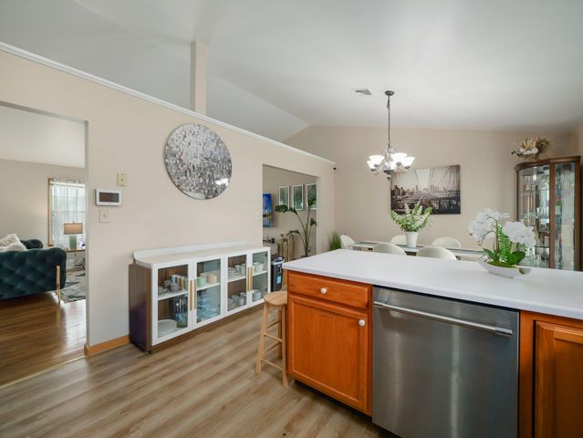 8 Bernadette Way, Washingtonville, NY 10992