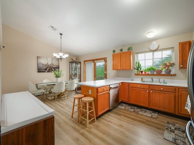 8 Bernadette Way, Washingtonville, NY 10992