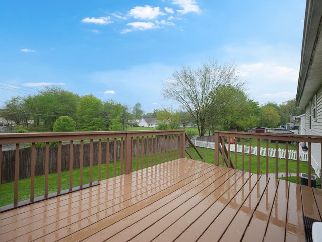 8 Bernadette Way, Washingtonville, NY 10992