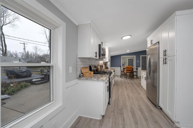 3047 Garden Avenue, Royal Oak, MI 48073