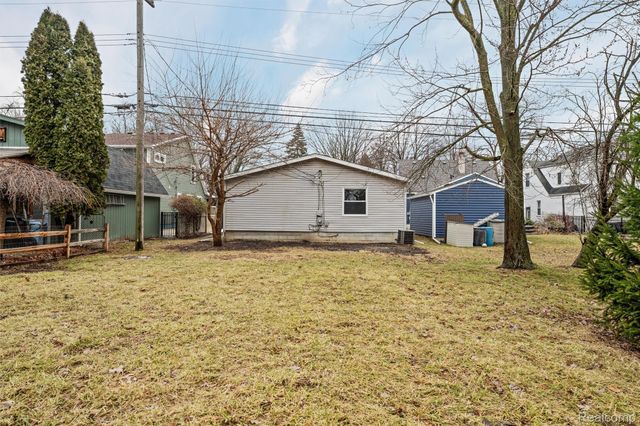 3047 Garden Avenue, Royal Oak, MI 48073