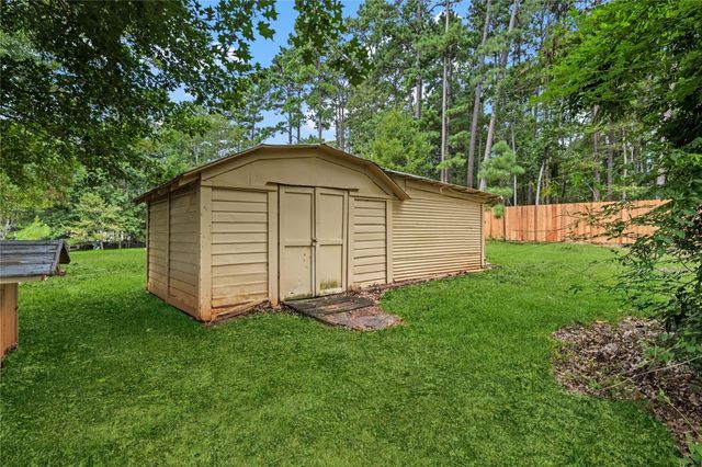 140 Pine Valley Drive, Livingston, TX 77351