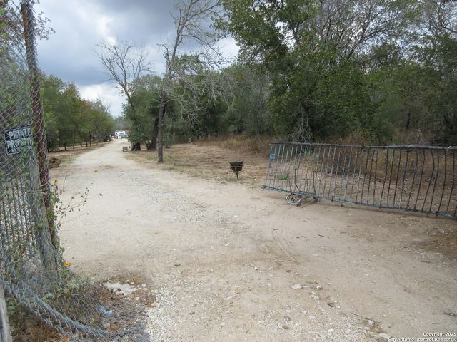 22965 addison, San Antonio, TX 78264