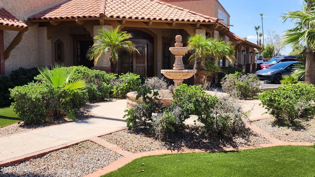 719 E COTTONWOOD Lane, Casa Grande, AZ 85122 — exterior