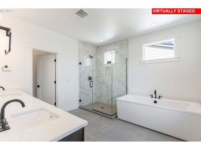 2930 N 48th Ave lot 90, Camas, WA 98607