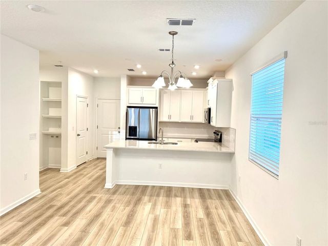 11615 SUNSAIL AVENUE, Orlando, FL 32832