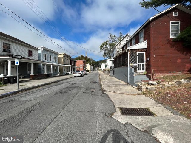 433 COLUMBIA ST, Cumberland, MD 21502