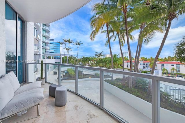 3029 NE 188th St 419, Aventura, FL 33180