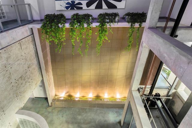 3029 NE 188th St 419, Aventura, FL 33180