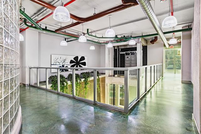 3029 NE 188th St 419, Aventura, FL 33180