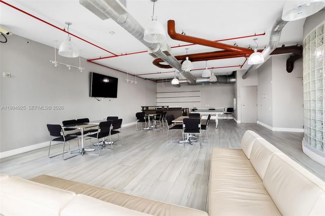 3029 NE 188th St 419, Aventura, FL 33180